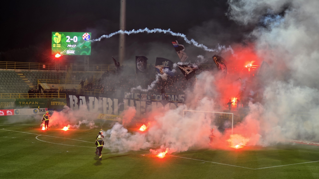 Istra 1961 i Dinamo kažnjeni s čak 18 tisuća eura zbog velike bakljade u Puli!
