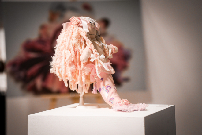 "Igla i konac" Lucie Ugrin: bezvremenske lutke koje spajaju tradiciju i suvremeni dizajn