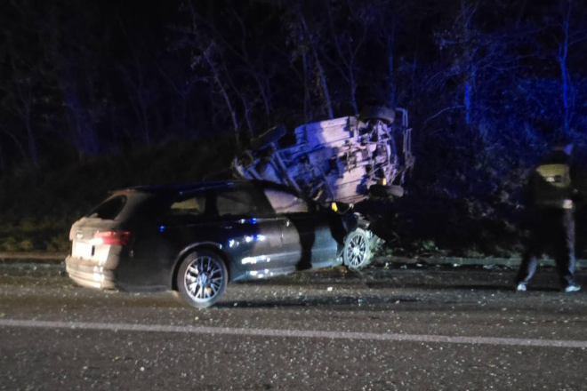 Težak sudar kod Pićna: Auto završio na boku, više ozlijeđenih!