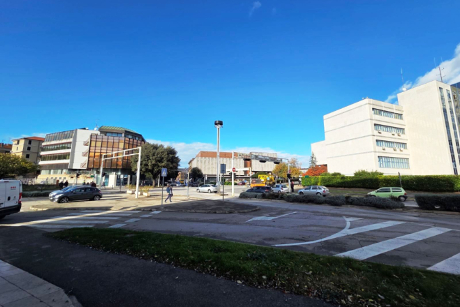 Čemu? Muškarac lažno dojavio da gori neboder u Puli