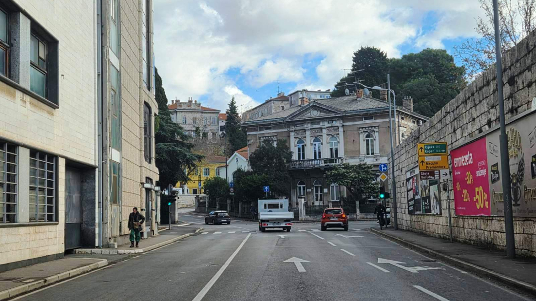 Šofer za vrijeme posla uhićen u Puli zbog vožnje pod utjecajem droge