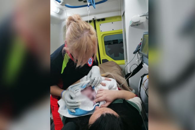 Radost u Istri: Novorođenče stiglo na svijet u vozilu hitne medicinske pomoći
