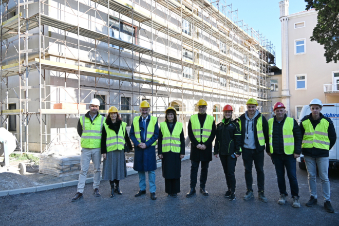 Župan Miletić obišao gradilišta dva kapitalna objekta u Puli, svi radovi teku prema planiranoj dinamici!