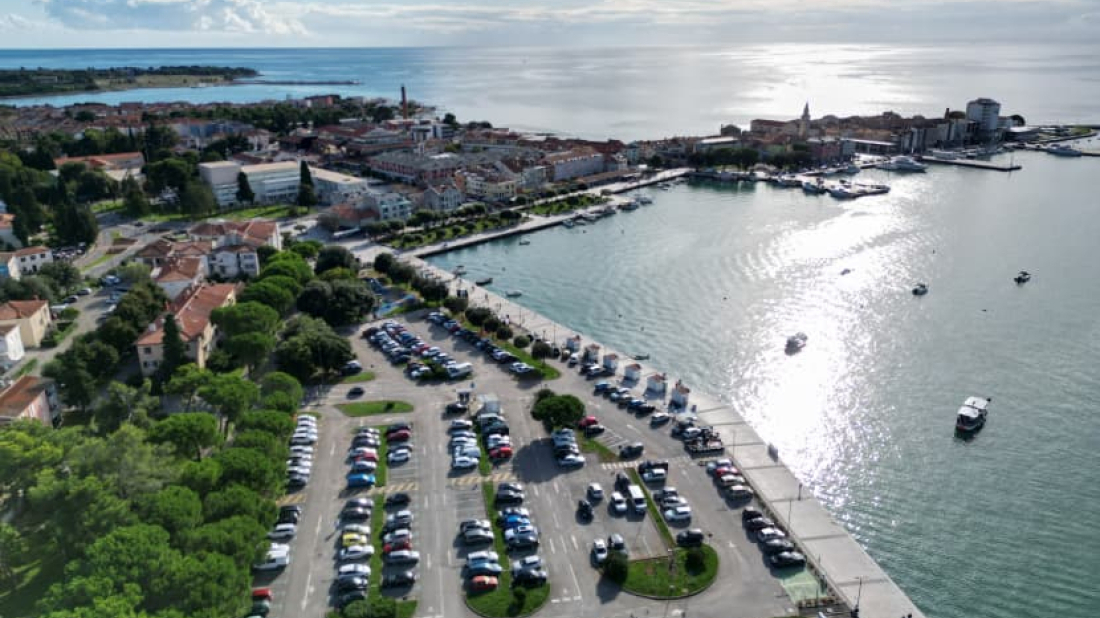 Poništena odluka o parkiralištima na Obali i kod Ine