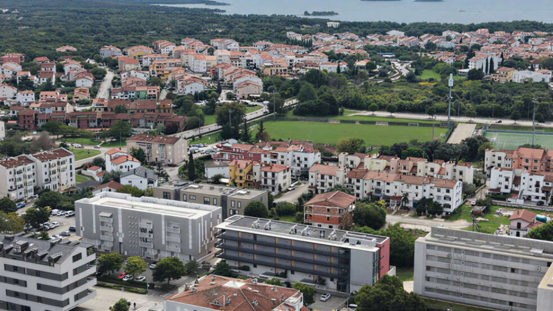 „Eksplozije svaku večer“:  Što se događa na rovinjskoj Valbruni?