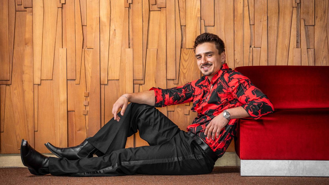 Adi Šoše stiže u Cave Romane: Ulaznice su u prodaji!