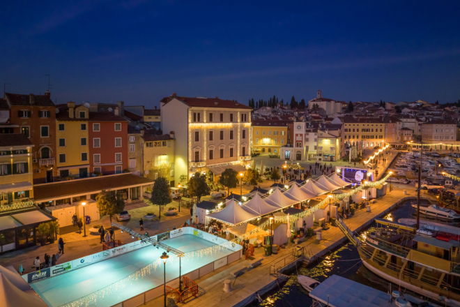 SJAJNE VIJESTI: Advent u Rovinju među najljepšima u Europi i najšarmantnijima na svijetu!