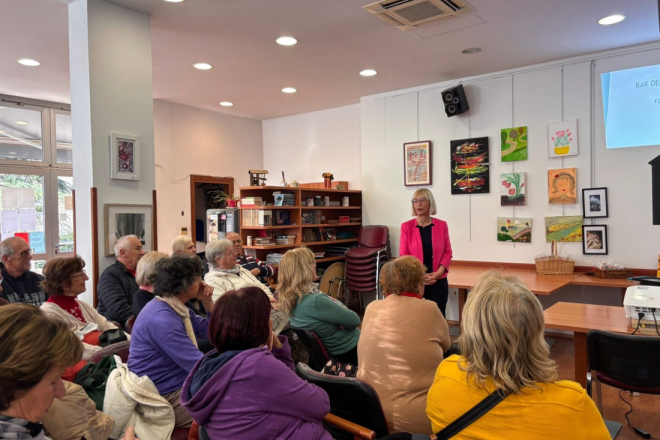 Veliki odaziv rovinjskih umirovljenika na edukativno predavanje o prevenciji i ranom otkrivanju tumora debelog crijeva