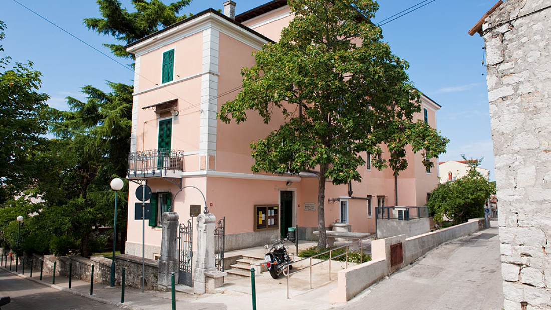 Od 1. prosinca Gradska knjižnica Rovinj kreće u preuređenje