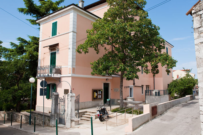 Od 1. prosinca Gradska knjižnica Rovinj kreće u preuređenje