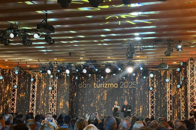 Istra na Danima hrvatskog turizma: nagrade odnijeli Boris Žgomba, Cave Romane i porečka Istria 300