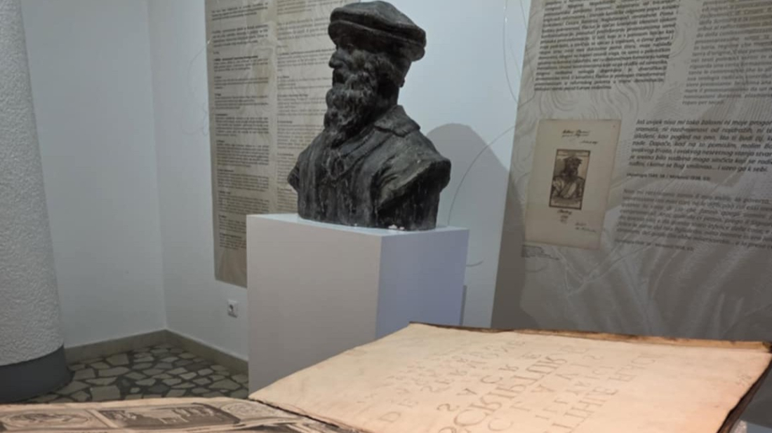 Matija Vlačić vraćen kući: U Galeriji C8 u Puli izloženi prvi lokalni primjerci njegovih djela