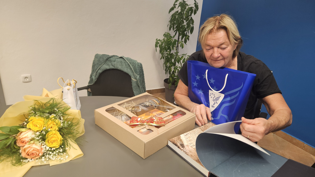 Žena koja pokreće generacije: obilježen 80. rođendan prof. Zdenke Buić iz Banjola!