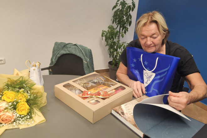 Žena koja pokreće generacije: obilježen 80. rođendan prof. Zdenke Buić iz Banjola!