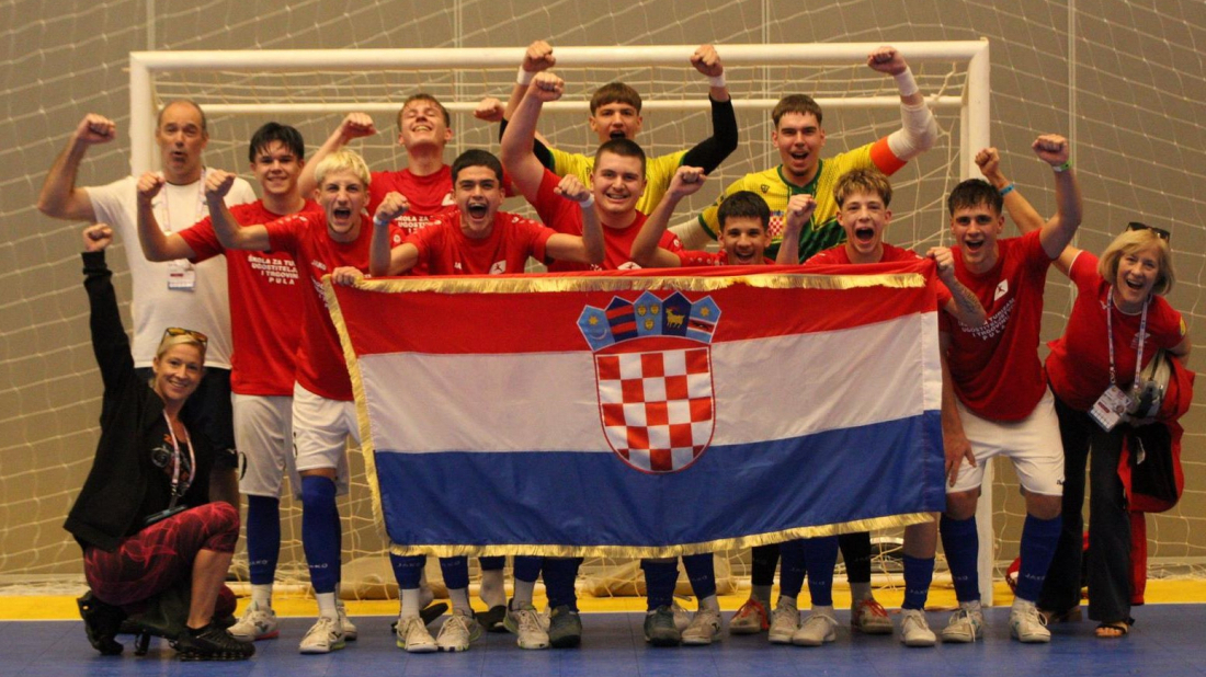Povijesni uspjeh: Pulska „Lipa“ među 10 najboljih školskih futsal ekipa svijeta!