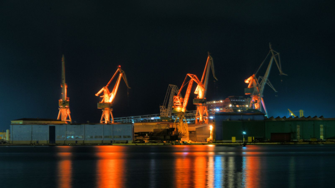 Pula se pridružila globalnoj kampanji "Oboji svijet narančasto" protiv nasilja nad ženama