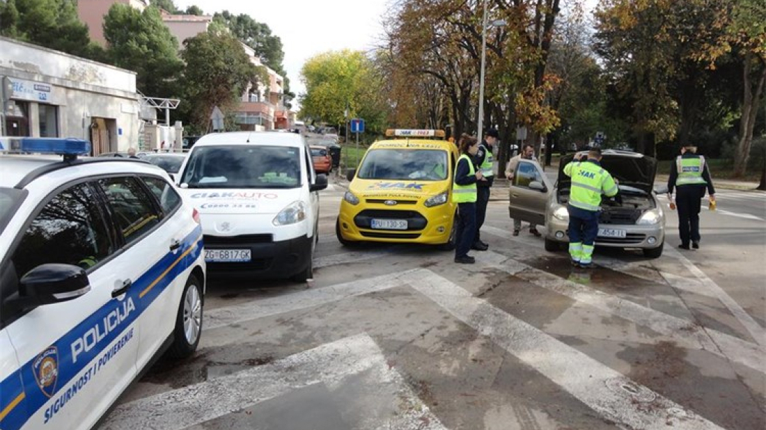 Dani tehničke ispravnosti vozila: Besplatna provjera auta i zamjena žarulja u Puli