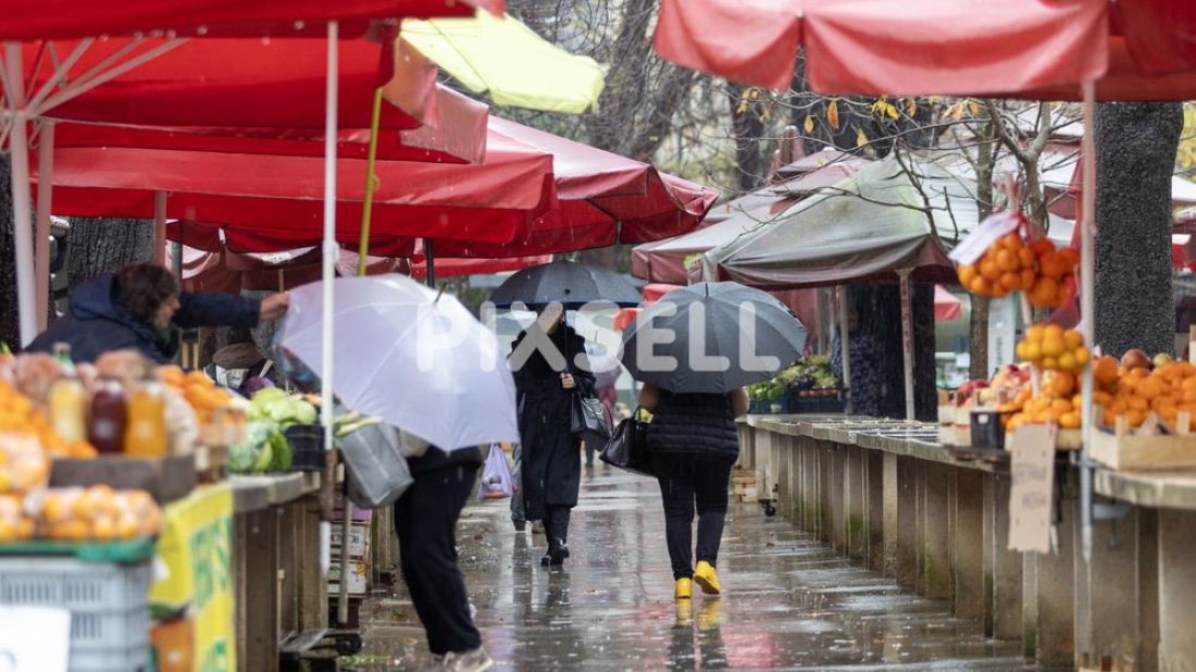 FOTO Pljusak, tuča i grmljavina jutros pogodili Pulu!