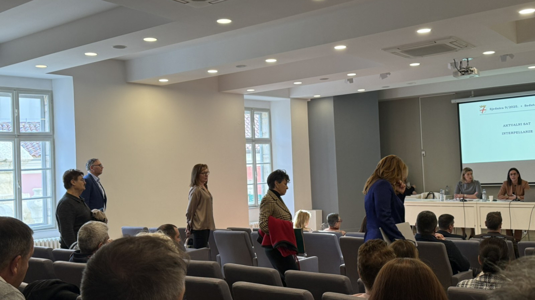 Rovinjski SDP napustio sjednicu! Batel: Žao mi je što se važne odluke za građane neće donijeti zbog performansa oporbe!