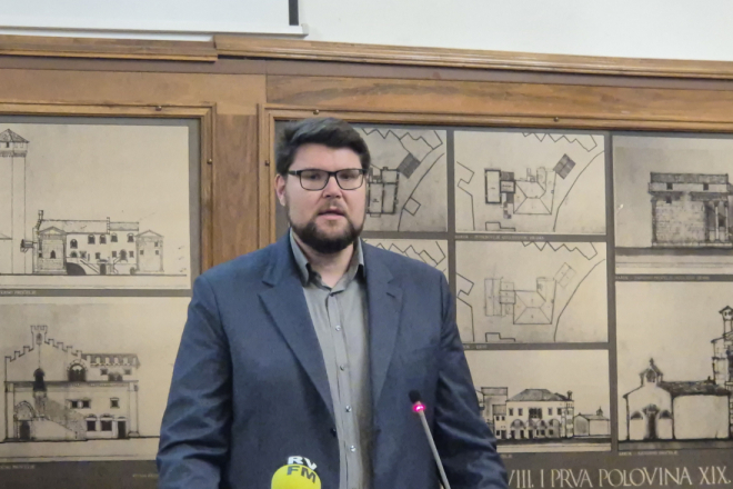 Hotel na Valkanama i Lungo mare glavna tema aktualnog sata sjednice Gradskog vijeća Pule