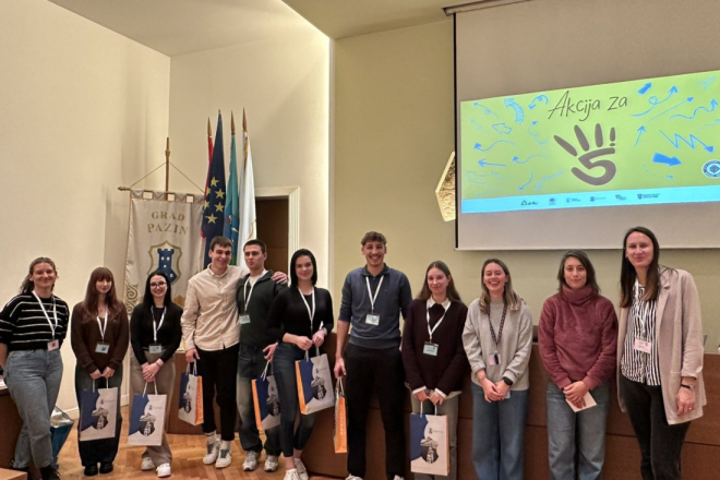 Mladi u Pazinu preuzeli uloge vijećnika i odlučili o projektu vrijednom 700 eura