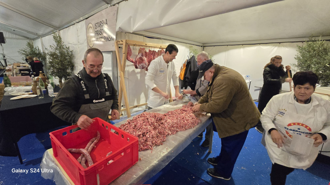 Sveti Petar u Šumi slavi tradiciju: stiže najukusniji Svjetski dan istarske kobasice