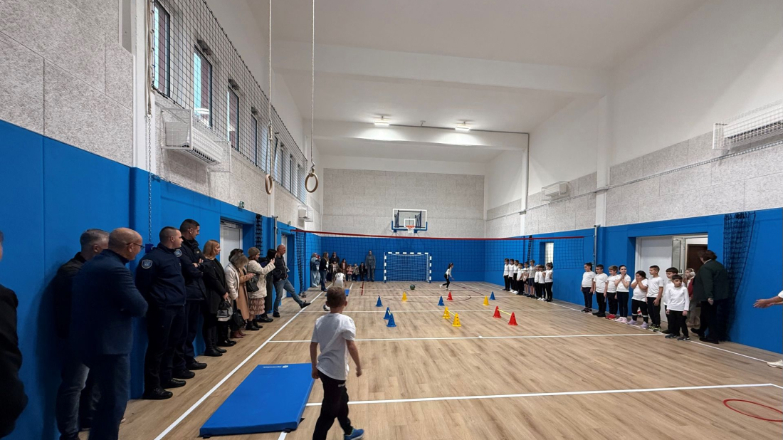 Umag: Djeca Bašanije prva isprobala novu multifunkcionalnu dvoranu u Društvenom domu