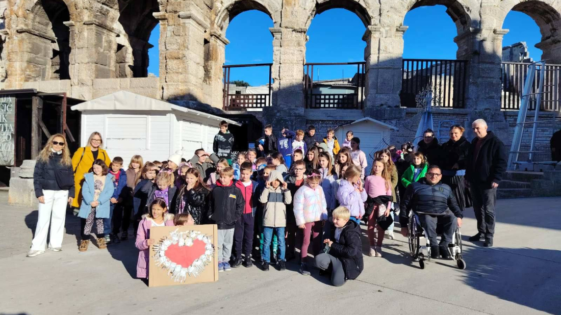 DIRLJIVA GESTA Mali heroji iz Pule prikupili 220 eura za Marka i pokazali snagu dobrote