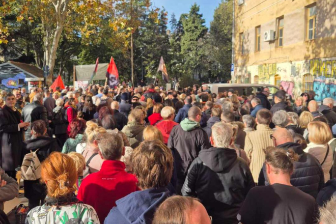Zbog incidenata tijekom antifašističkih prosvjeda uhićeno 11 osoba, u Puli nitko