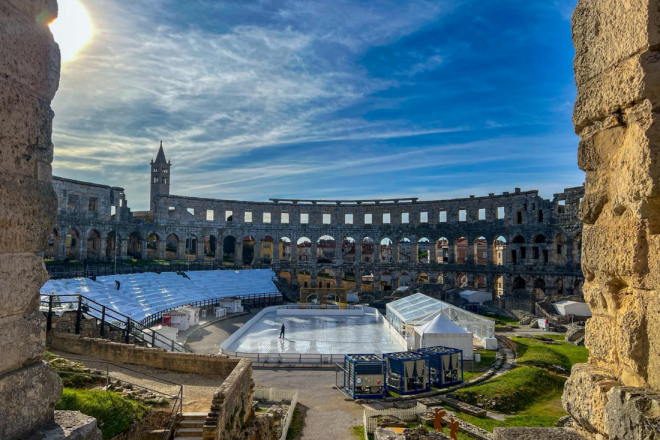 Advent u Puli: "Klizalište u Koloseumu" otvara se ovoga petka!