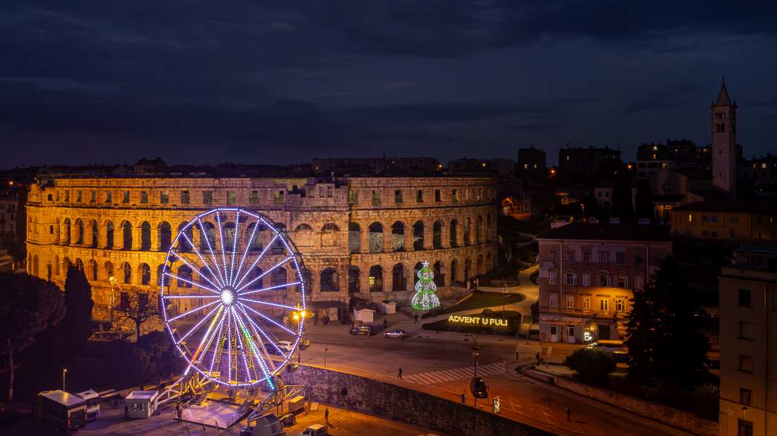 Otvoren Pula Eye, slijedi otvorenje klizališta u Areni i dolazak sv. Nikole