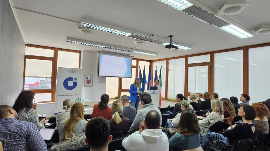 Veliki interes obrtnika: U Rovinju održan seminar o poreznim novostima i novim pravilima za radne dozvole