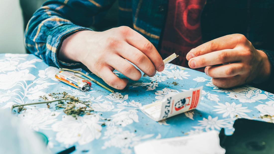 Rekordan porast ovisnosti u Hrvatskoj: Mladi sve ranije posežu za alkoholom, drogom i cigaretama!