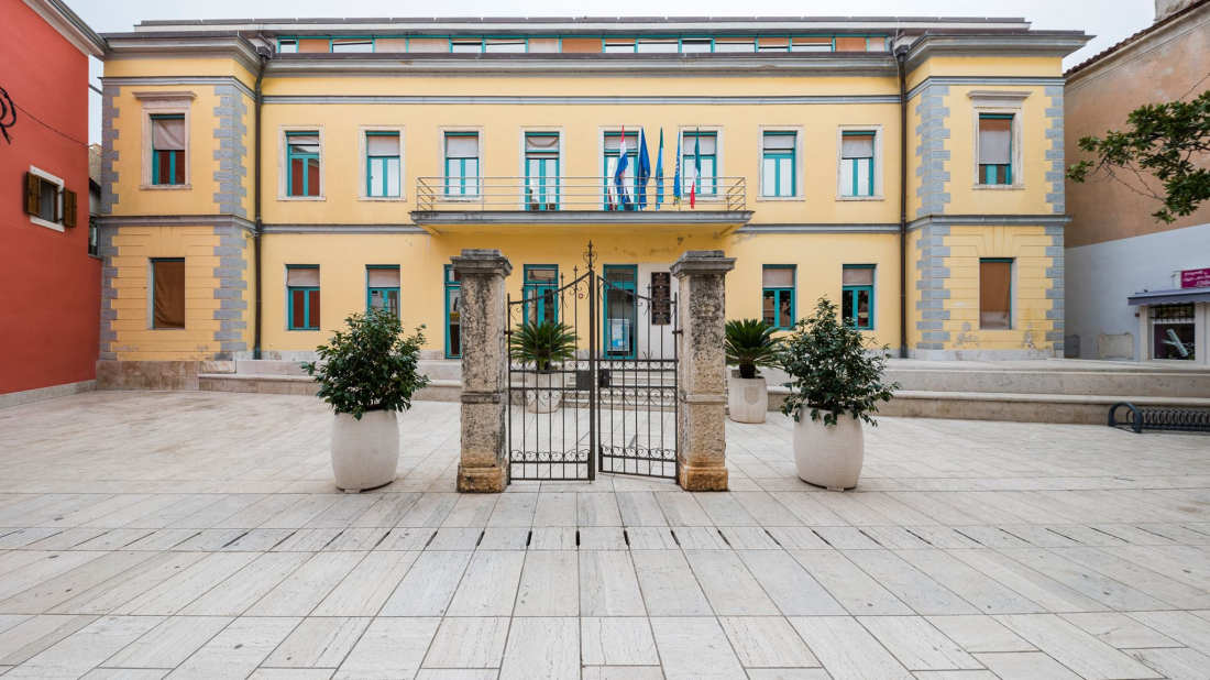 Usvojen najveći Proračun u povijesti Umaga! Prioritet su djeca, obrazovanje i infrastruktura