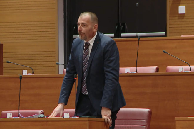 Paus u Saboru: Zakon o prostornom uređenju otvara vrata devastaciji!