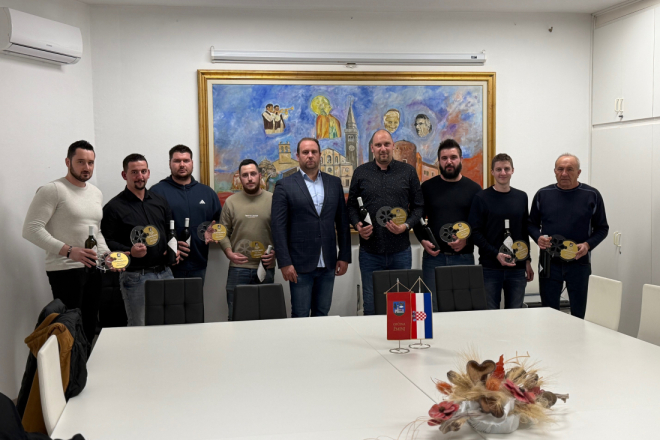 Svečani prijem u Žminju za europske prvake: Općina odala priznanje hrvatskoj cornhole reprezentaciji