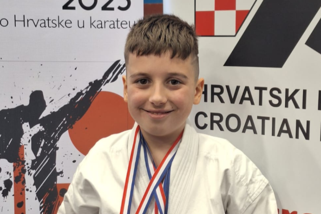 Viktor Lanča iz Fažane drugi na državnom karate prvenstvu!