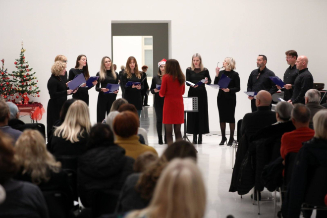 Ove srijede: Unplugged Božićni koncert u Arheološkom muzeju Istre