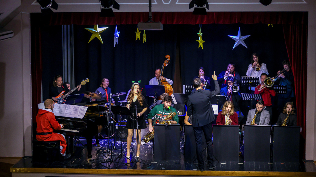 Pula: Big Band Pula i Mariana Krajcar nastupaju u Zajednici Talijana