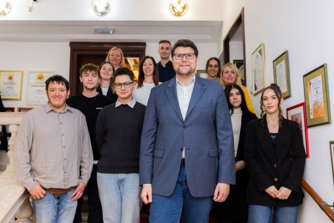 Susret Vijeća mladih građana Pule s gradonačelnikom: Predstavljene preporuke i daljnji koraci