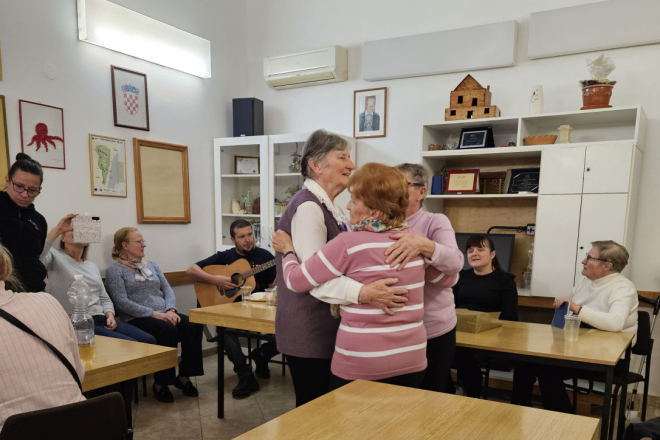 Udruga slijepih Istarske županije prigodno obilježila blagdan svete Lucije - zaštitnice vida!