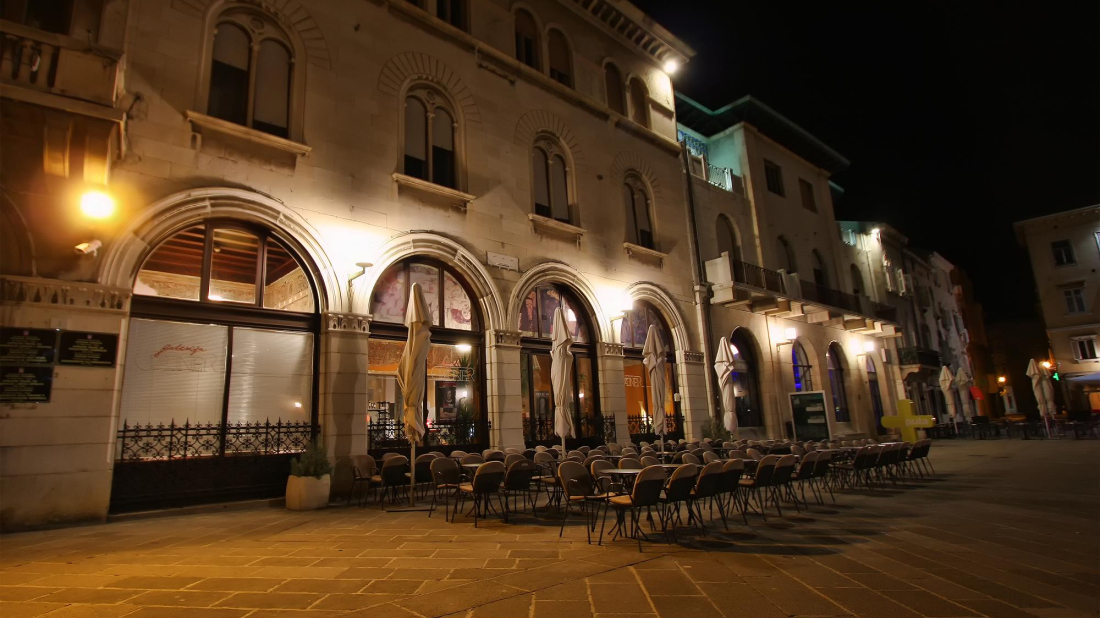 Pula: Unikatne modne dragocjenosti na Vintage Pop Up Marketu u Galeriji Cvjaner