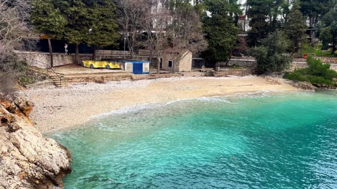 Labin: U 2026. godini kreće projekt plaže za osobe s invaliditetom ispod „Santa Andree“