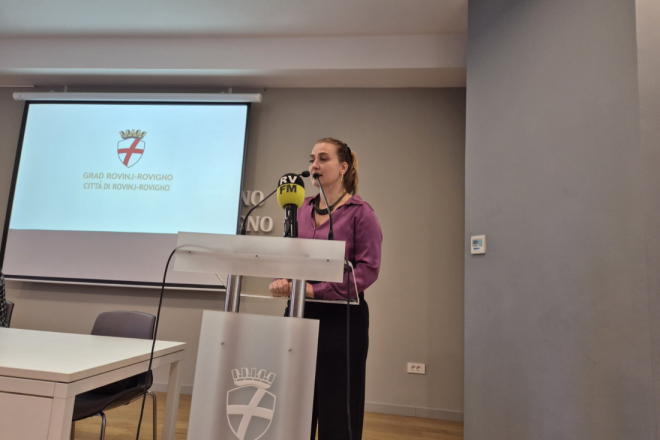 'Podaci Policijske postaje Rovinj demantiraju vijećnicu Mariu Blažina'