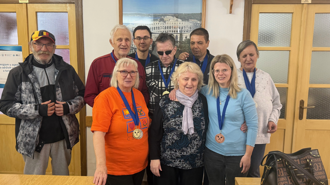 Pula: Održan 13. Maraton slijepih Istre u pikadu i božićni turnir