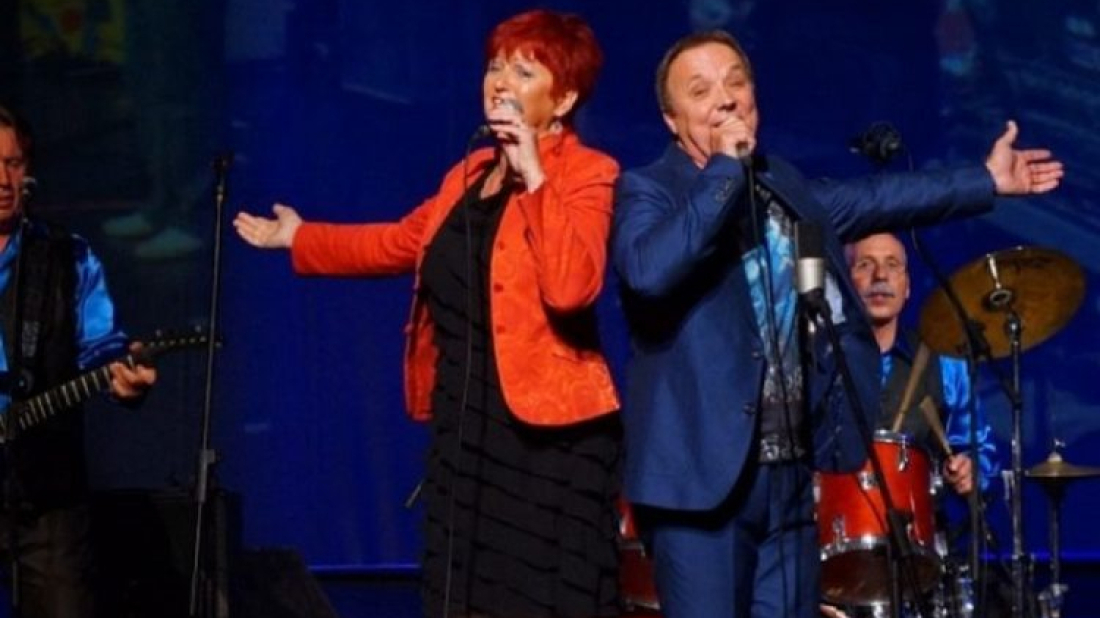 Anelidi i Vesna Nežić Ružić na Badnjak tradicionalno na pulskoj Tržnici