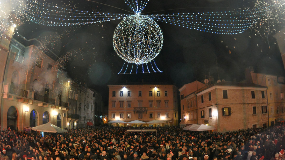 Pula:  Donesena odluka o produženju radnog vremena ugostiteljskih objekata za Staru godinu