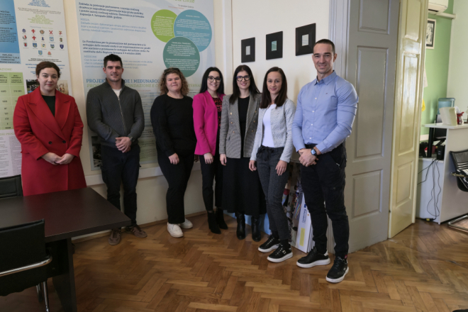 Snaga malih ideja: U Zakladi Istra potpisani ugovori o financiranju malih projekata u zajednici