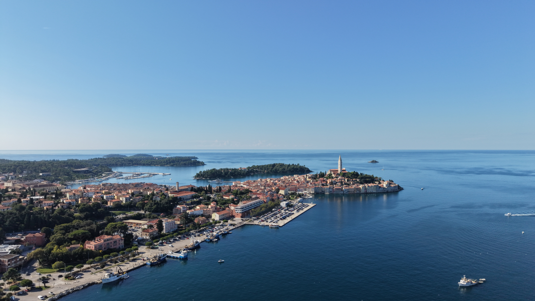 Mislite da poznajete Rovinj? Ova će vas šetnja možda razuvjeriti