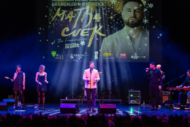 Pula: Humanitarni koncert Matije Cveka ispunio INK do posljednjeg mjesta